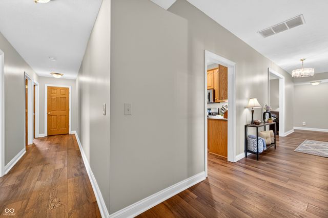 6861 S Nineveh Road, Trafalgar, IN 46181