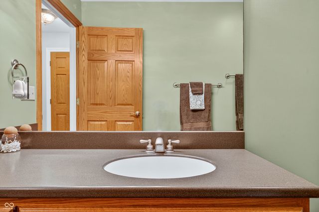 6861 S Nineveh Road, Trafalgar, IN 46181