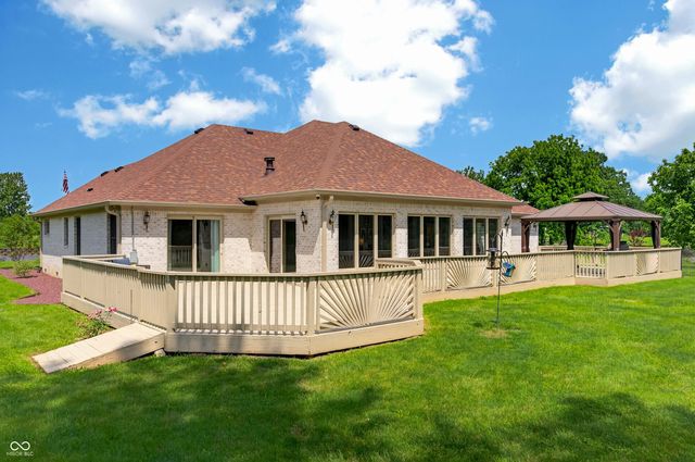 6861 S Nineveh Road, Trafalgar, IN 46181