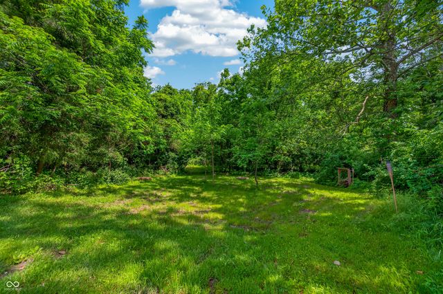 6861 S Nineveh Road, Trafalgar, IN 46181