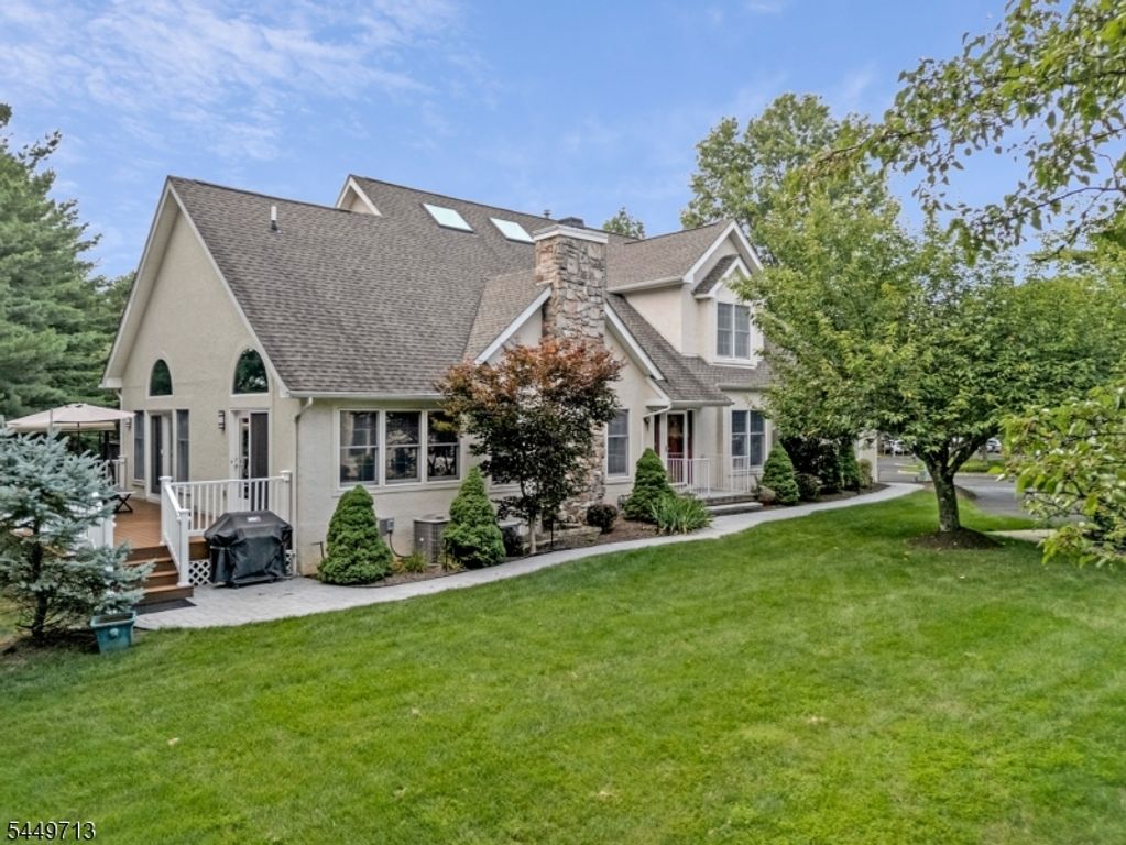 49 Georgetown Ct, Bernards Twp., NJ 07920 — exterior