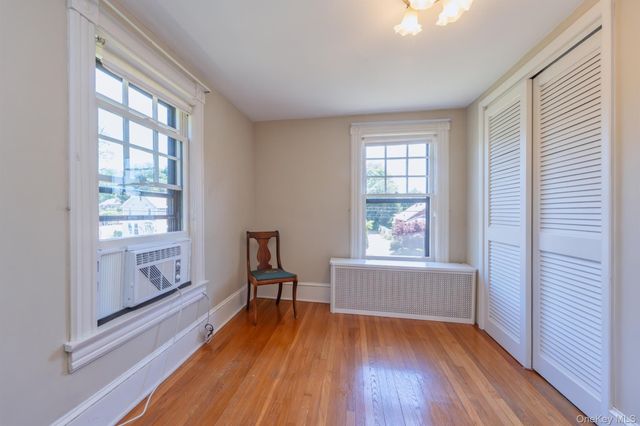 165 Clifton Avenue, Kingston, NY 12401
