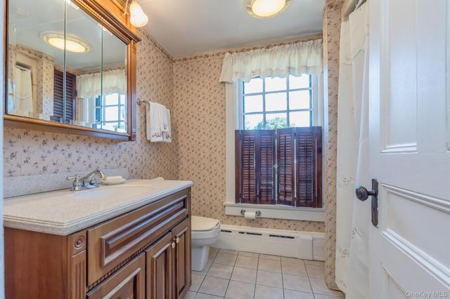 165 Clifton Avenue, Kingston, NY 12401