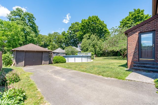 165 Clifton Avenue, Kingston, NY 12401