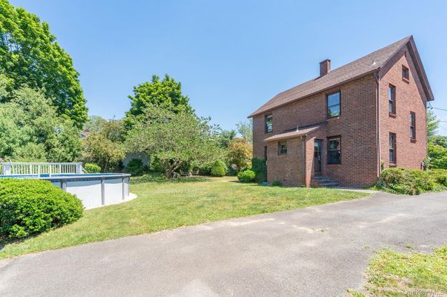 165 Clifton Avenue, Kingston, NY 12401
