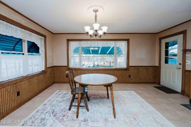 712 W Tiffin Street, Fostoria, OH 44830