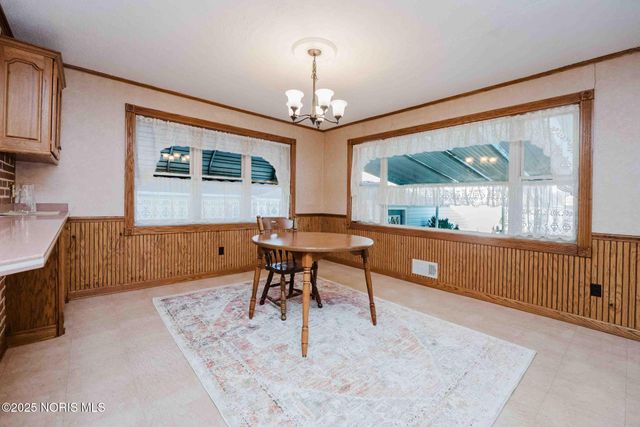 712 W Tiffin Street, Fostoria, OH 44830