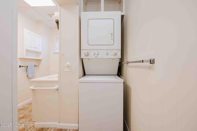 712 W Tiffin Street, Fostoria, OH 44830