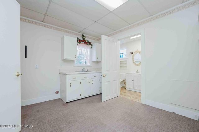 712 W Tiffin Street, Fostoria, OH 44830