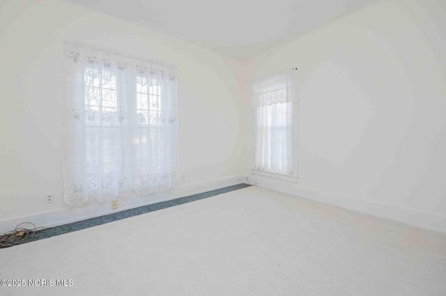 712 W Tiffin Street, Fostoria, OH 44830