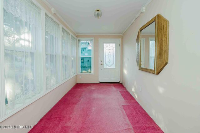 712 W Tiffin Street, Fostoria, OH 44830