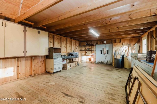 712 W Tiffin Street, Fostoria, OH 44830