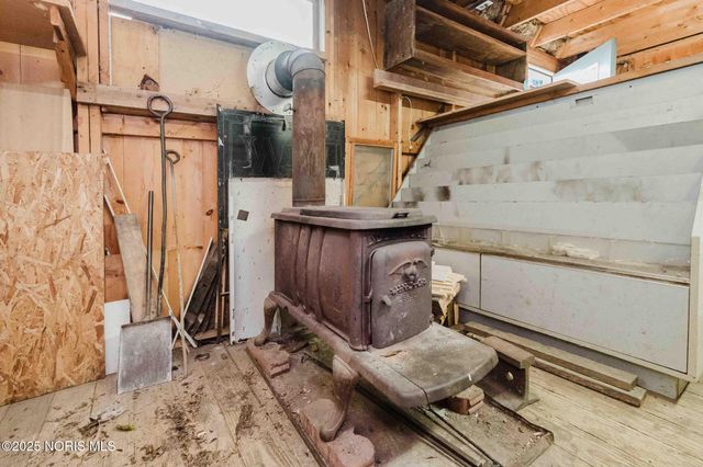 712 W Tiffin Street, Fostoria, OH 44830