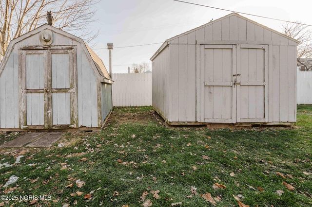 712 W Tiffin Street, Fostoria, OH 44830