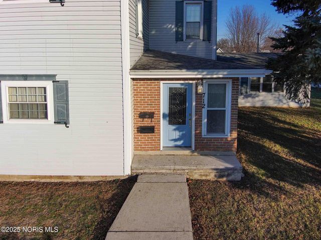 712 W Tiffin Street, Fostoria, OH 44830
