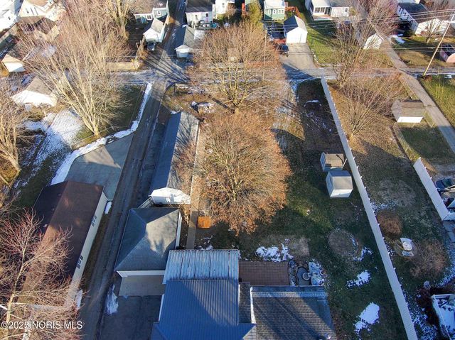 712 W Tiffin Street, Fostoria, OH 44830