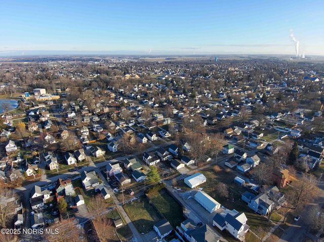 712 W Tiffin Street, Fostoria, OH 44830