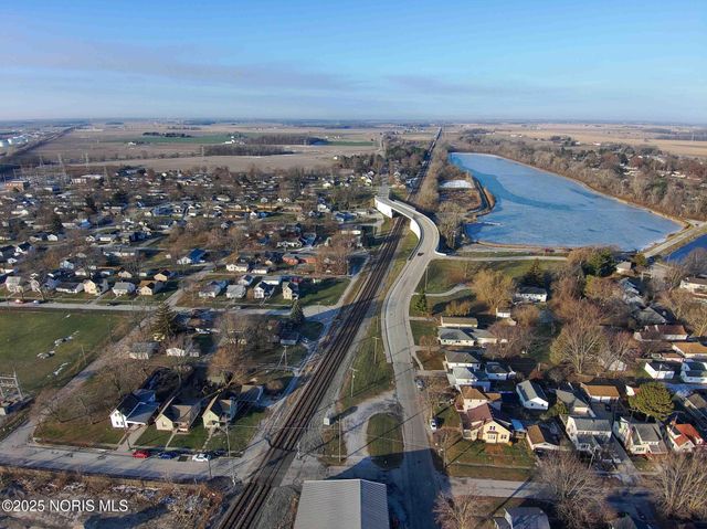 712 W Tiffin Street, Fostoria, OH 44830