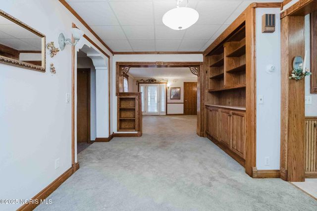 712 W Tiffin Street, Fostoria, OH 44830