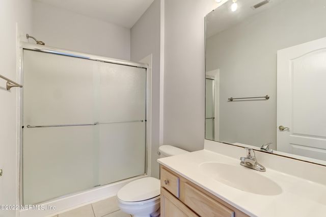 8601 BEACH Boulevard 912, Jacksonville, FL 32216