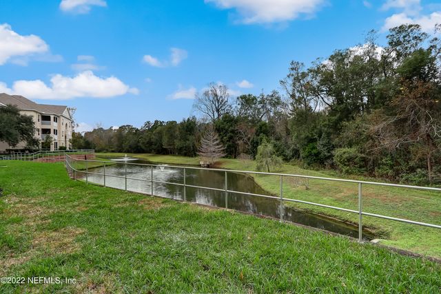 8601 BEACH Boulevard 912, Jacksonville, FL 32216