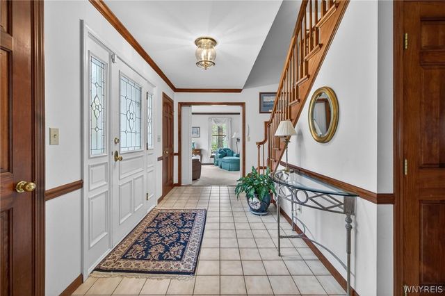 117 Knob Hill Road, Orchard Park, NY 14127
