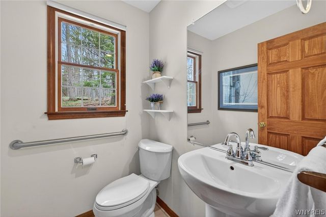 117 Knob Hill Road, Orchard Park, NY 14127