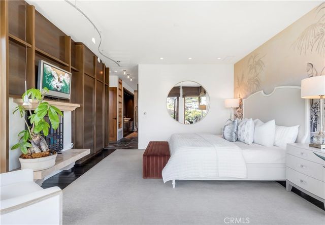 86 Emerald Bay, Laguna Beach, CA 92651