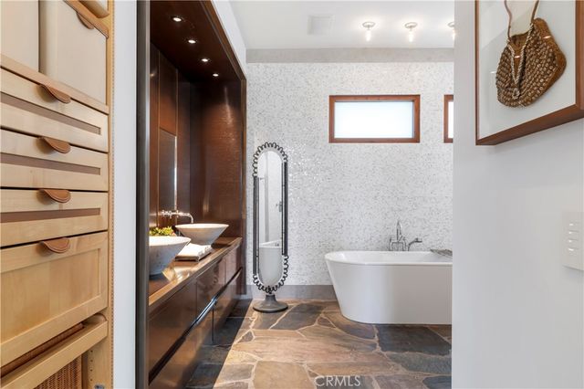 86 Emerald Bay, Laguna Beach, CA 92651