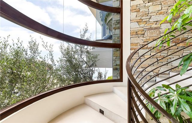 86 Emerald Bay, Laguna Beach, CA 92651