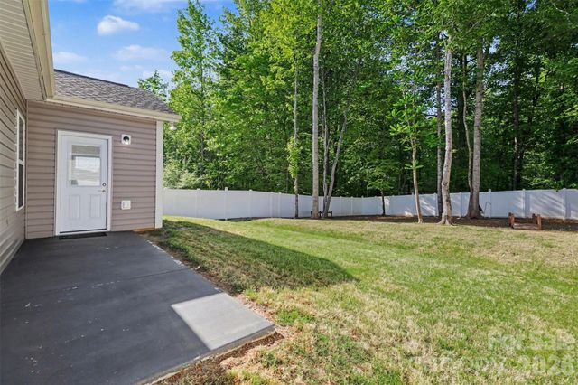 3024 Pinehills Way, Mount Holly, NC 28120