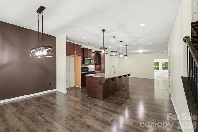 3024 Pinehills Way, Mount Holly, NC 28120