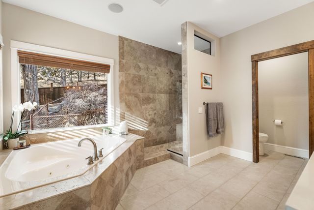 3057 NW Colonial Drive, Bend, OR 97703