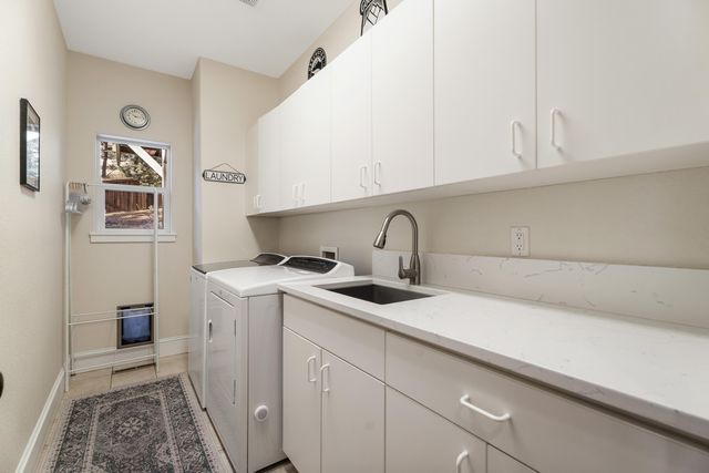 3057 NW Colonial Drive, Bend, OR 97703