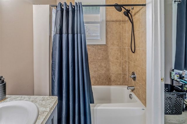 20 Eighth Street, Greer, SC 29651