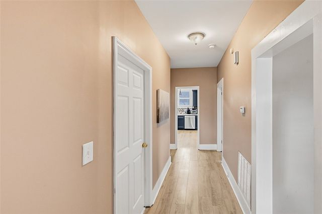 20 Eighth Street, Greer, SC 29651