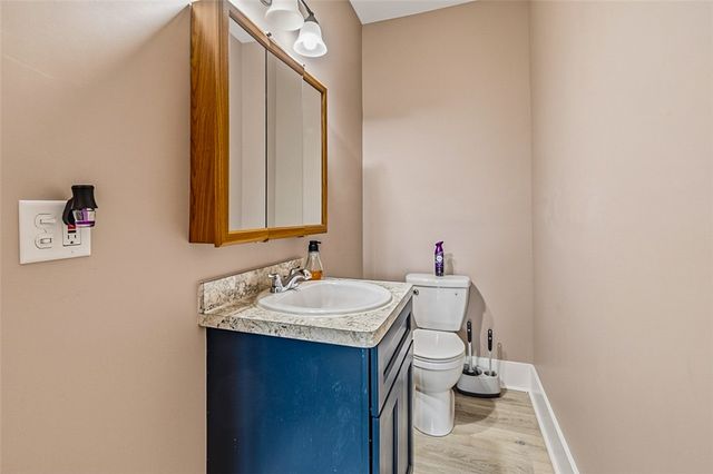 20 Eighth Street, Greer, SC 29651