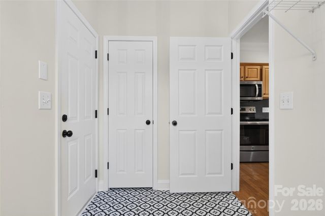 104 Elizabeth Hearth Road, Mooresville, NC 28115