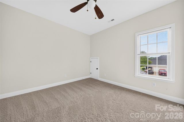 104 Elizabeth Hearth Road, Mooresville, NC 28115