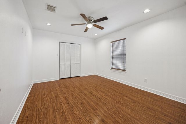 708 E 32nd Street, Houston, TX 77022