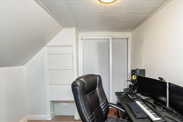 10 High Rock St, Lynn, MA 01902