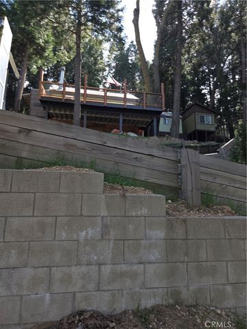 23553 Lake Drive, Crestline, CA 92325