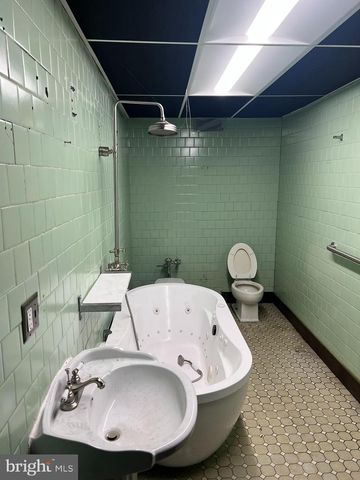 3840 BLADENSBURG RD, Brentwood, MD 20722