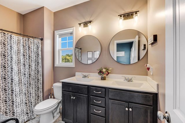 6306 W Mallard Duck Court, Southport, NC 28461