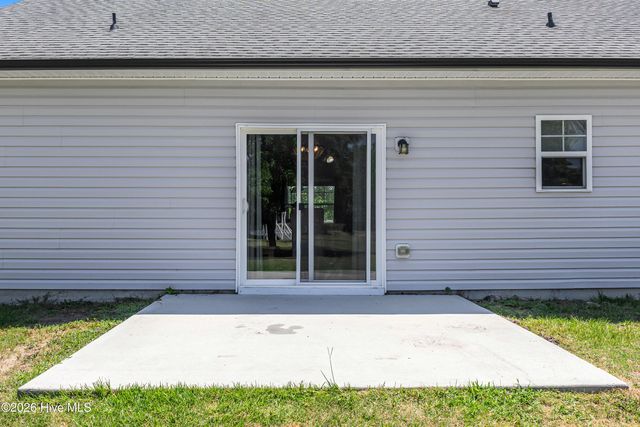 6306 W Mallard Duck Court, Southport, NC 28461