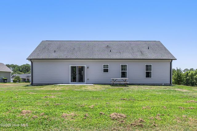 6306 W Mallard Duck Court, Southport, NC 28461