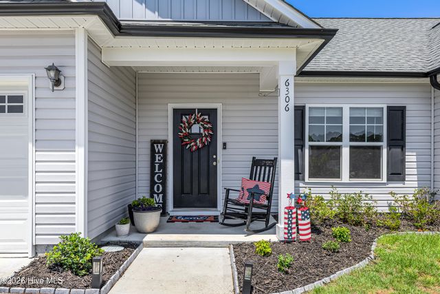 6306 W Mallard Duck Court, Southport, NC 28461