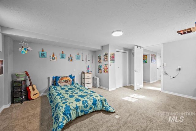 1802 S Kimball Ave, Caldwell, ID 83605