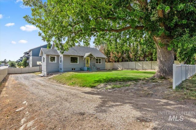 1802 S Kimball Ave, Caldwell, ID 83605