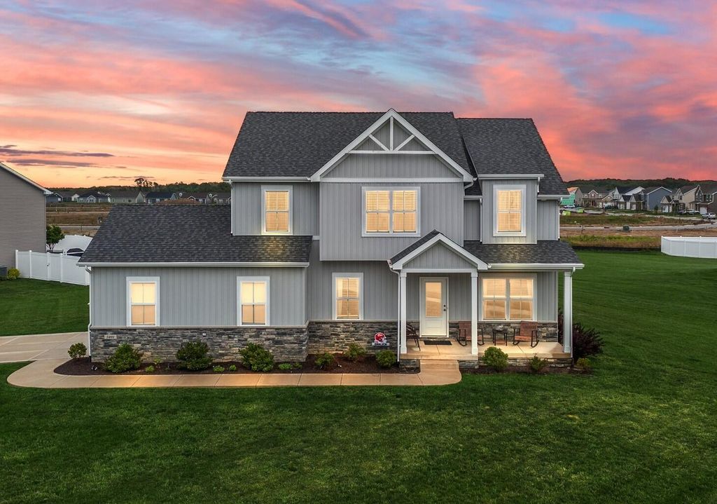 5401 Elkhart Circle, Crown Point, IN 46307
